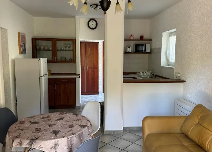 Merania Apartment